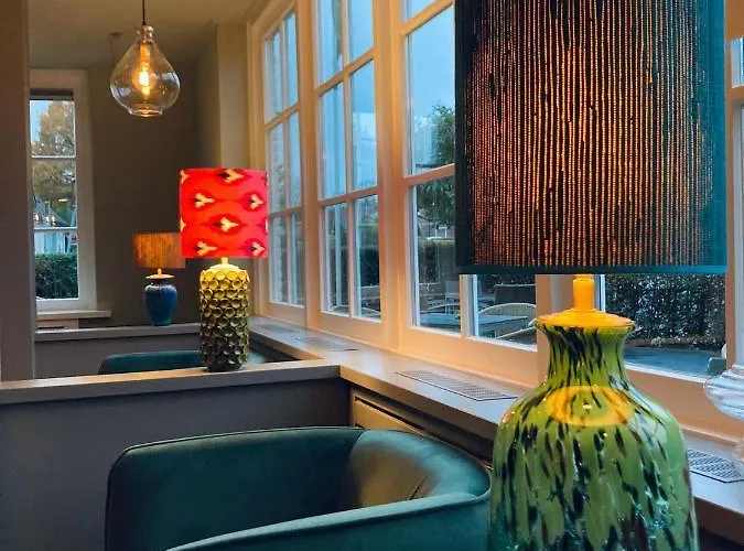 Meneer Pos Velp (Gelderland)