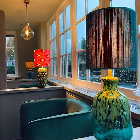 Meneer Pos Velp (Gelderland)