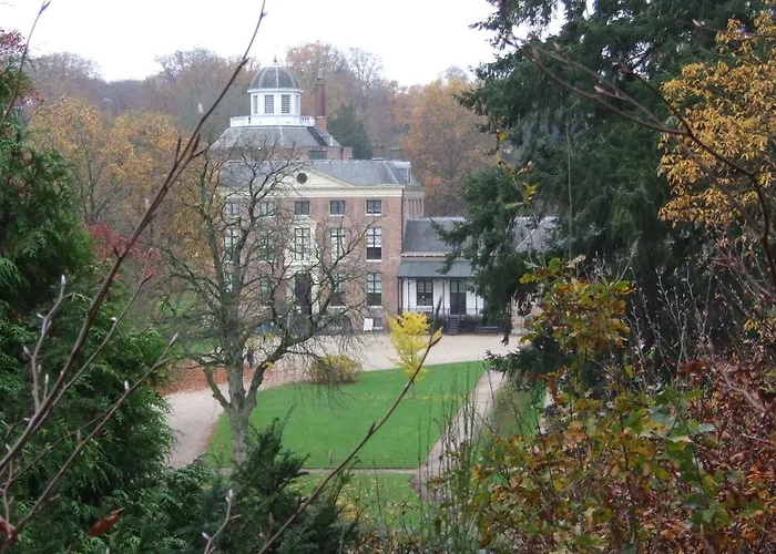 Meneer Pos 3* Velp (Gelderland)